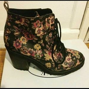 Floral Steve Madden Booties
