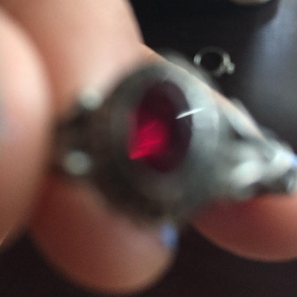 Ring - Picture 2 of 3