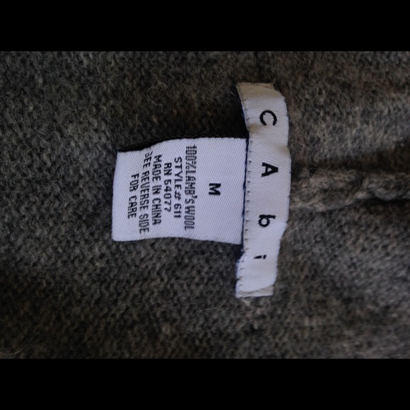 100% lamb wool gray sweater with hoodie
