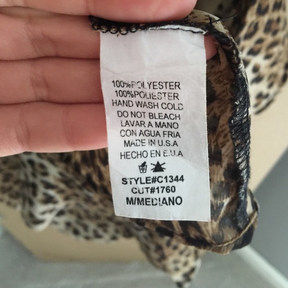 Cheetah patterned top - Picture 3 of 3