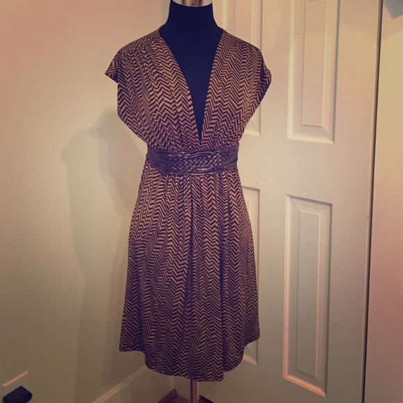 Cute brown chevron casual dress w/ attached belt
