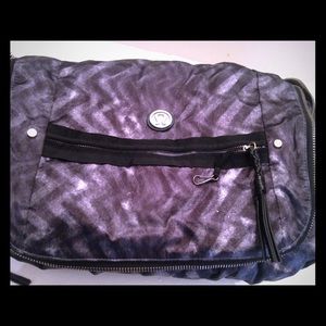 Lululemon messenger bag