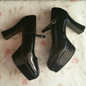 FINAL Black Patent Platform Mary Jane Heels