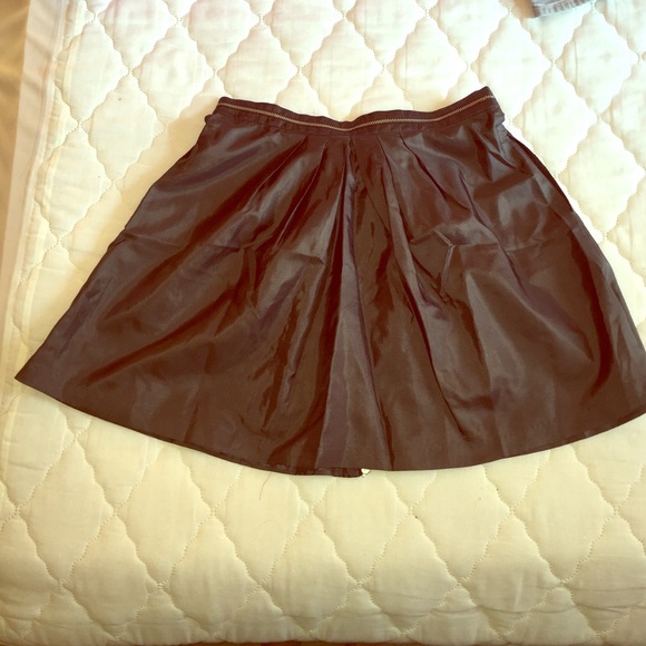 Black skirt