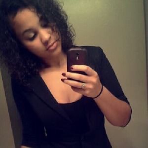 Meet your Posher, Jocelyn