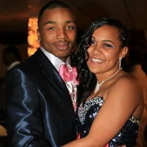 Meet your Posher, Kiana