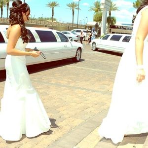 Nicole Miller wedding gown size 10