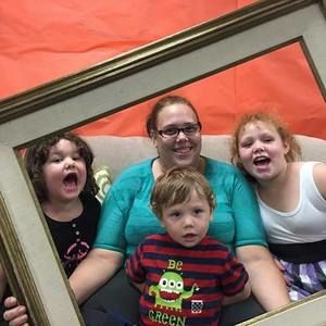 Meet your Posher, Amy