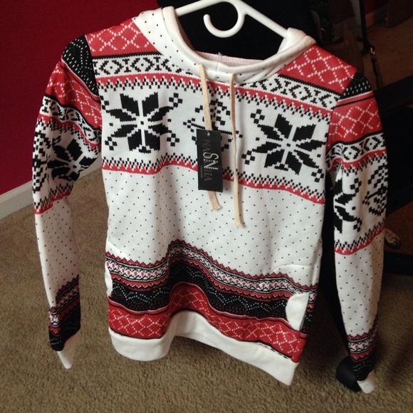Tribal sweatshirt !