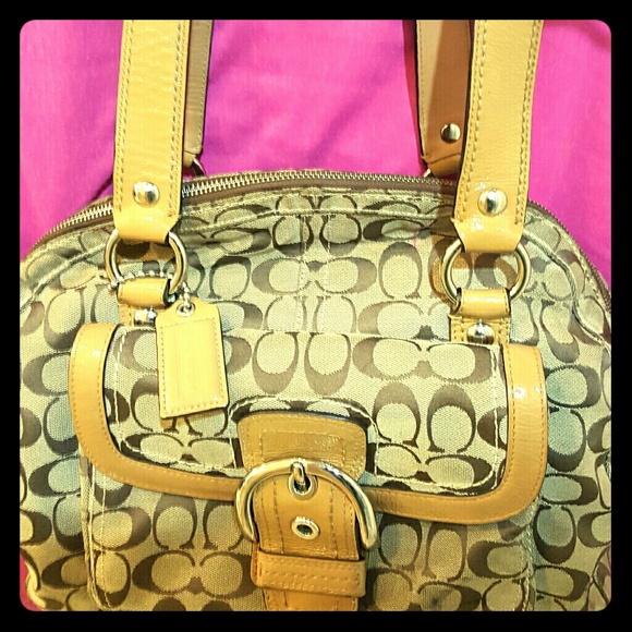 Coach bag (authentic) - Picture 1 of 4