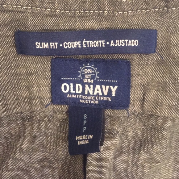 Grey short sleeve button down - Picture 4 of 4