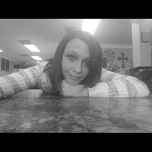 Meet your Posher, Carie