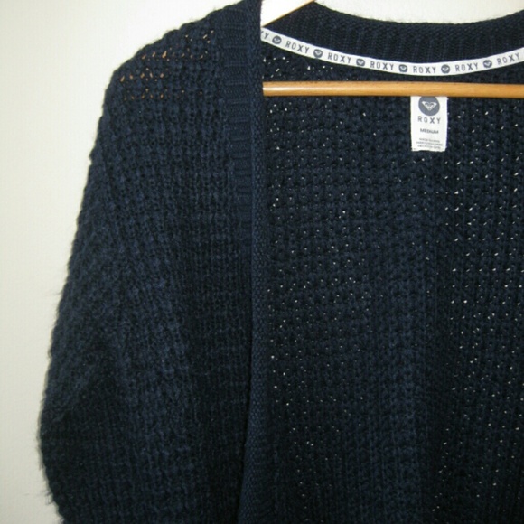 ***SOLD***Roxy navy sweater - Picture 2 of 3