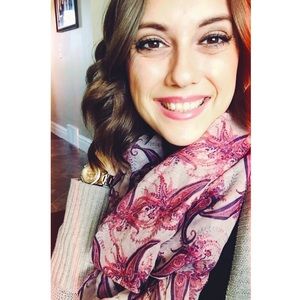 Meet your Posher, Kayla