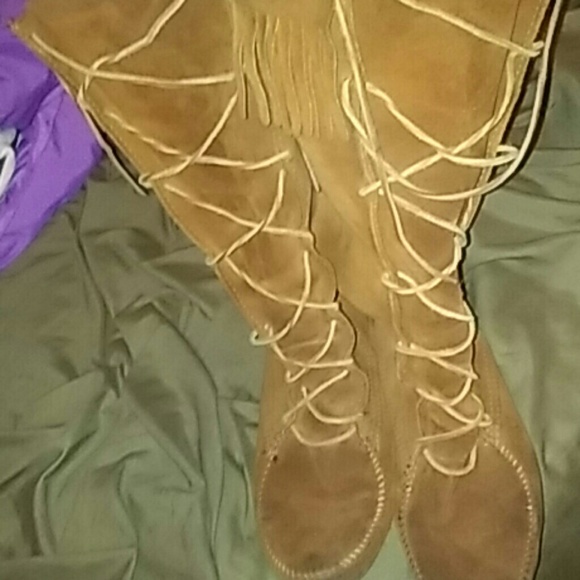 Minnetonka boots