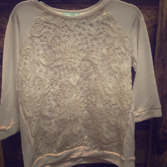 Lovely white with gold and white lace detail
