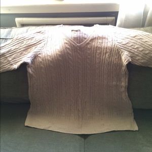 Beige cable knit sweater!