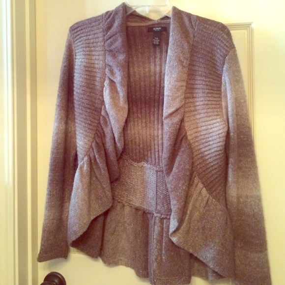 Alfani Variegated brown ruffled  tunic sweater