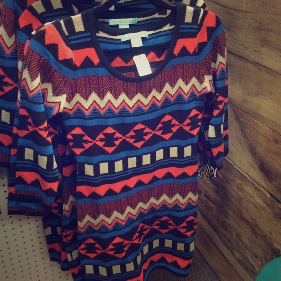 Sweat dress with Aztec print