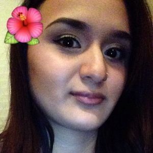 Meet your Posher, Mayra