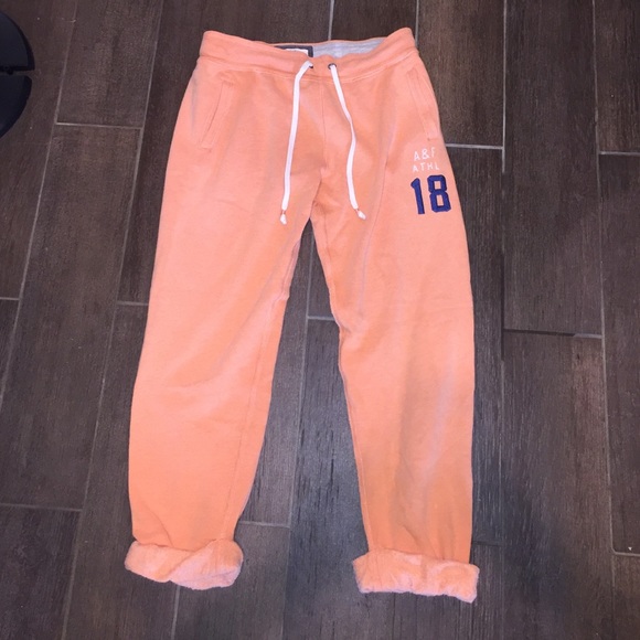 Abercrombie & Fitch sweats