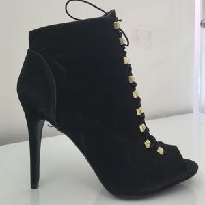 Dollhouse Black Suede tie up booties