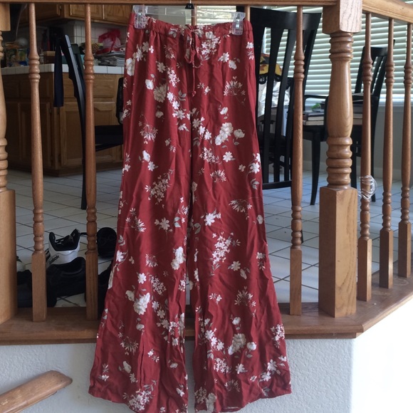 Brandy Melville rare lizette pants