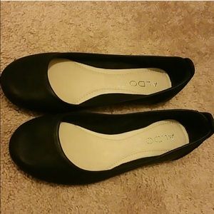 Black also flats size 6