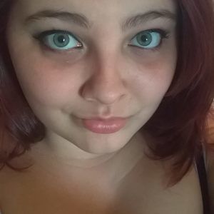 Meet your Posher, Elizabeth joy