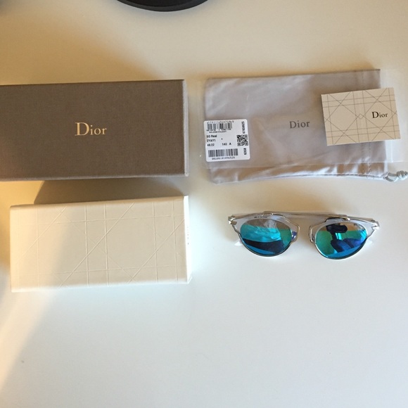 Dior Accessories - Dior So Real Mirrored Sunglasses White/Blue