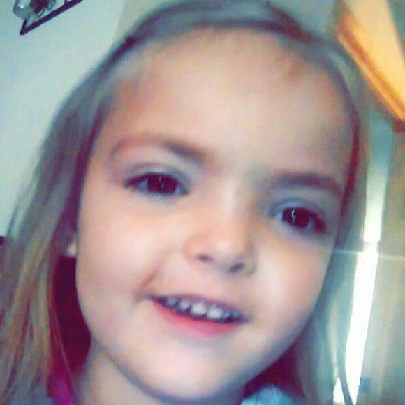 Meet your Posher, Laurie - Picture 1 of 1