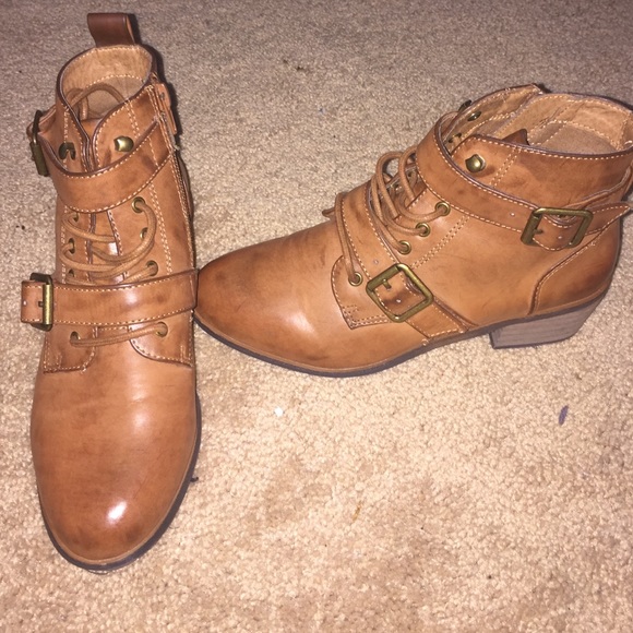 F21 fall boots