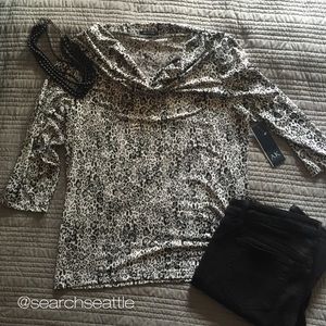 Fitted Black and White Blouse NWT {XL}
