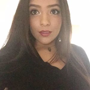 Meet your Posher, Yari