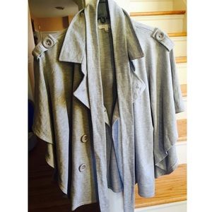Gorgeous Bat Wing poncho Over coat/Jacket-Cape