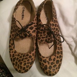 Leopard lace up flats