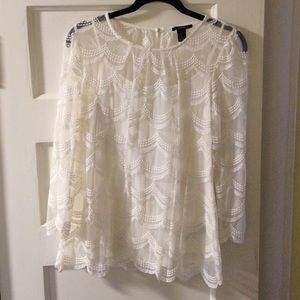 White lace long sleeve top