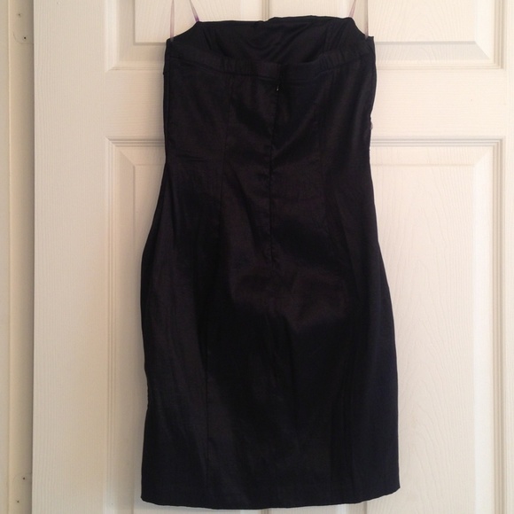 Sold in Bundle❎SALE!!!✅White Orchid dress! - Picture 4 of 4