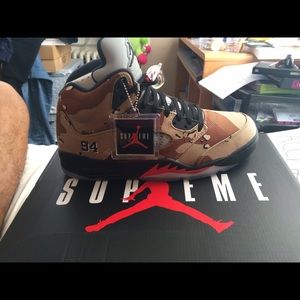 Jordan Supreme 5's Camo