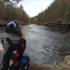 Meet your Posher, Bee