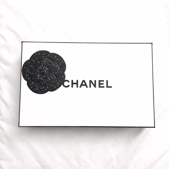 CHANEL Other - 🌻new CHANEL gift box with ribbon🌻 CHANEL Other - 🌻new CHANEL gift box with ribbon🌻