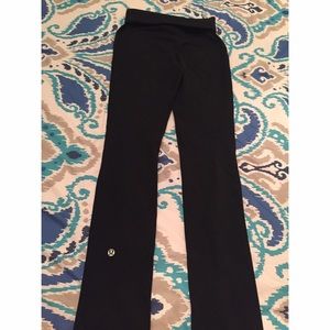 Lululemon skinny will pant size 6