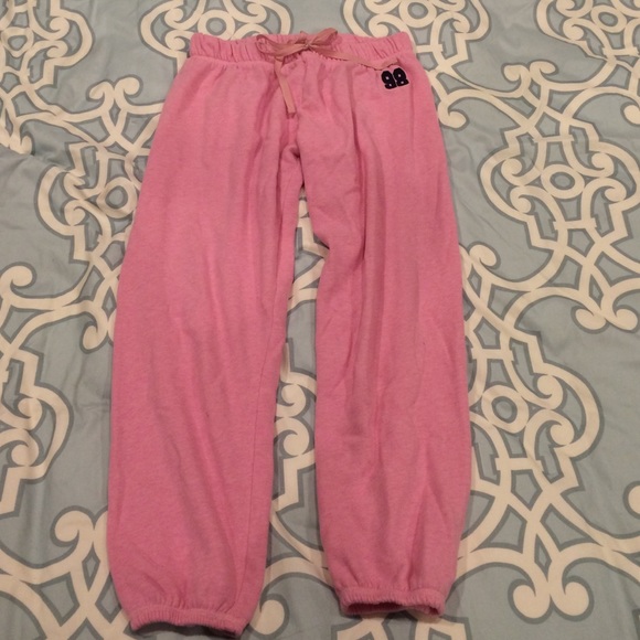 cropped pink sweatpants - Picture 1 of 2