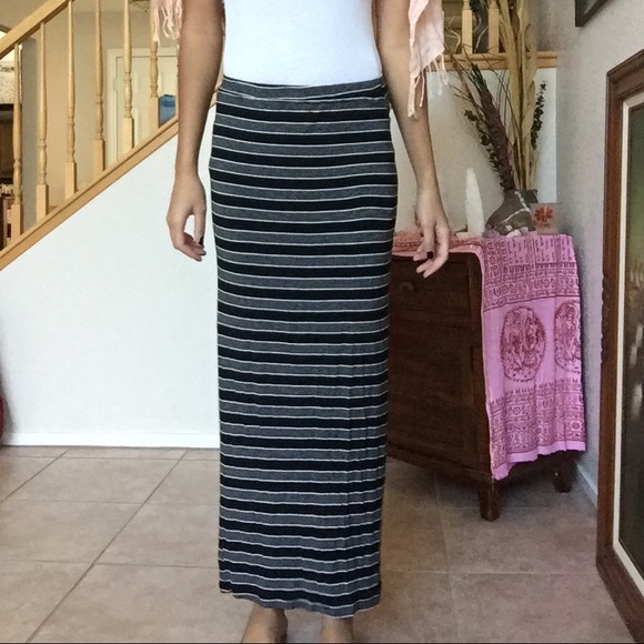 B&W Maxi😍 ‼️Final Price reduction :)