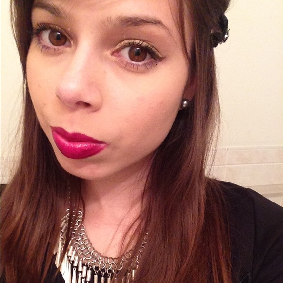 Meet your Posher, Lisamarie - Picture 1 of 1