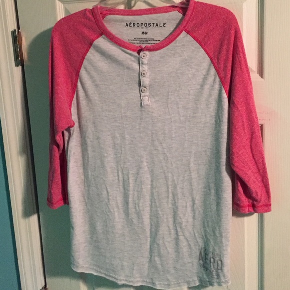 Aeropostale baseball tee athletic fit medium