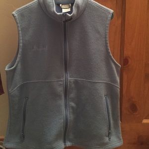 Columbia vest