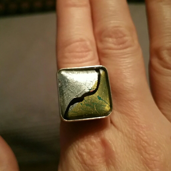 Sterling silver dicrylic glass ring