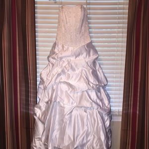 David's bridal wedding dress