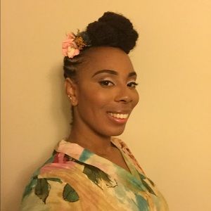 Meet your Posher, Camielle